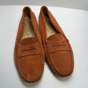 TOD’S Women’s Gommino Driving Loafers In Orange Suede Sz 38 1/2